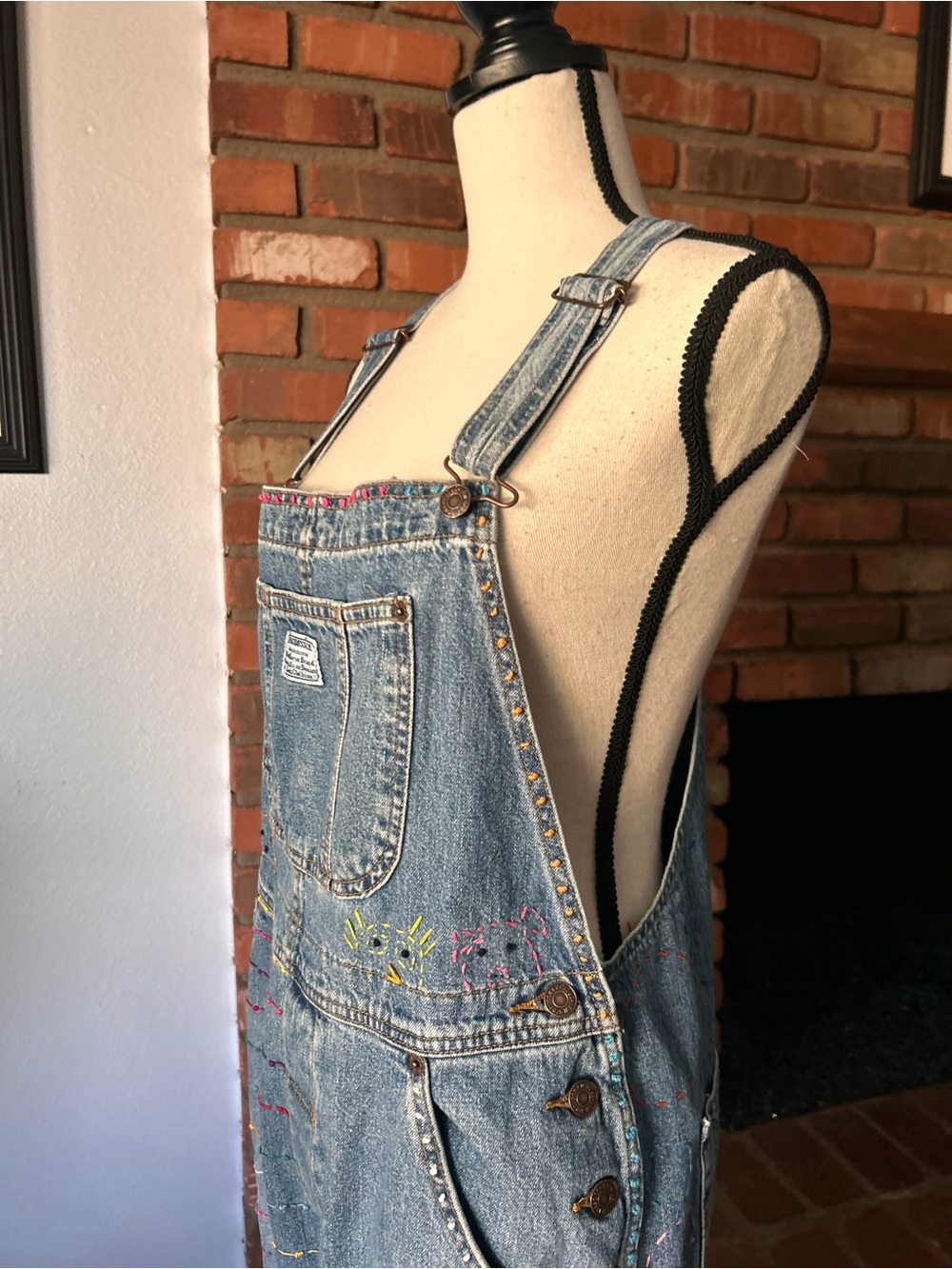 Vintage Levi’s Embroidered Denim Jean Overalls Sz L - Picture 11 of 16